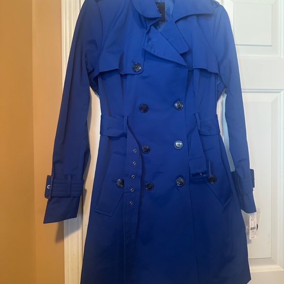 blue jacket - Picture 5 of 5